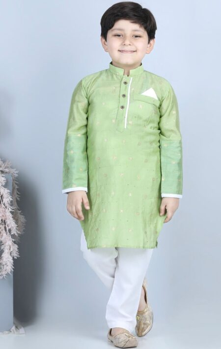 green-motif-kurta-set-4