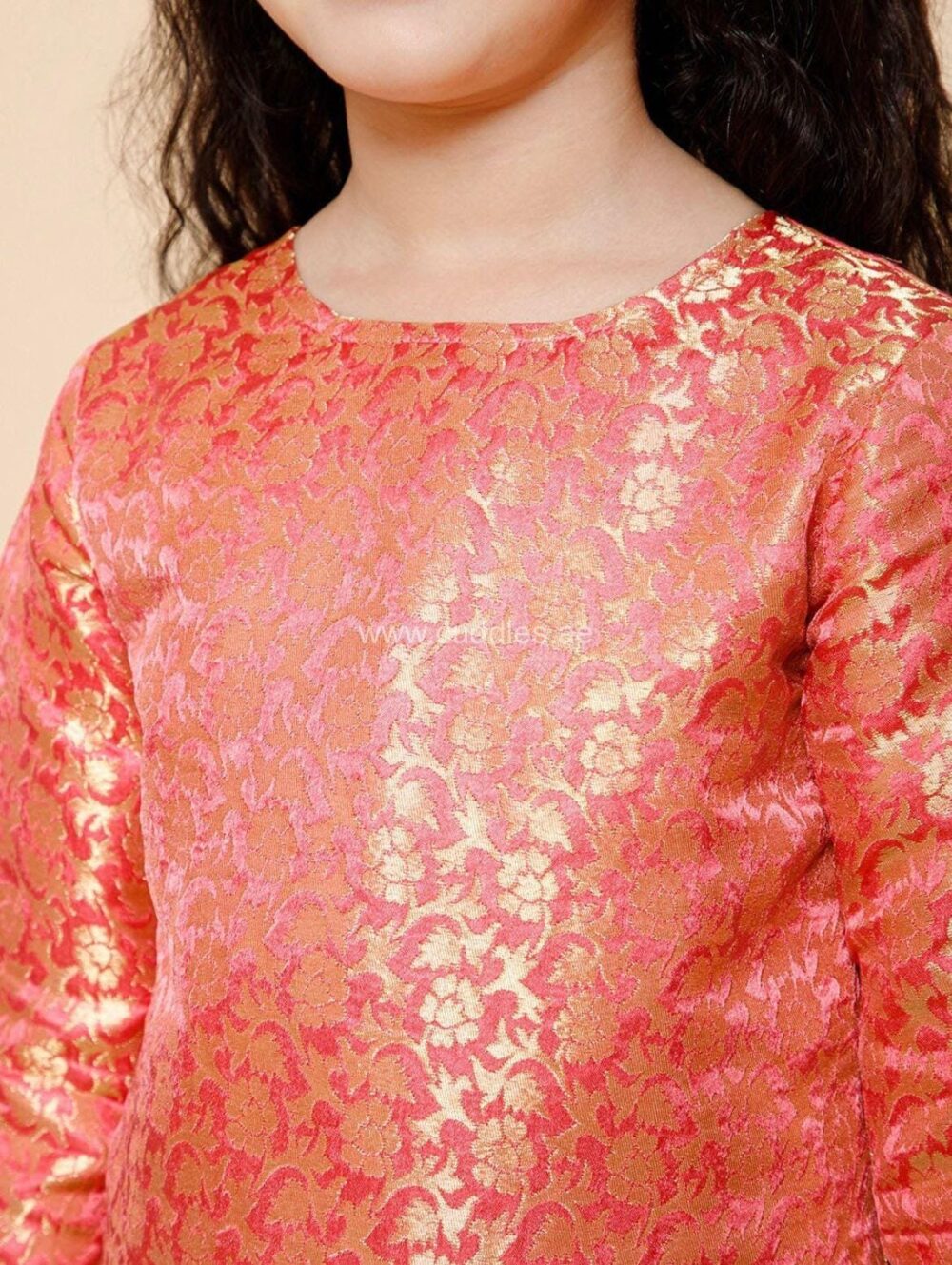 Peach Banarasi woven Kurti with Palazzo and Dupatta - Image 4