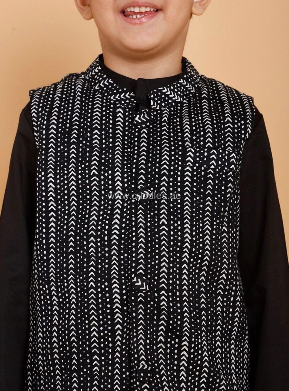 Black printed Jacket Kurta and pajama set - Image 3