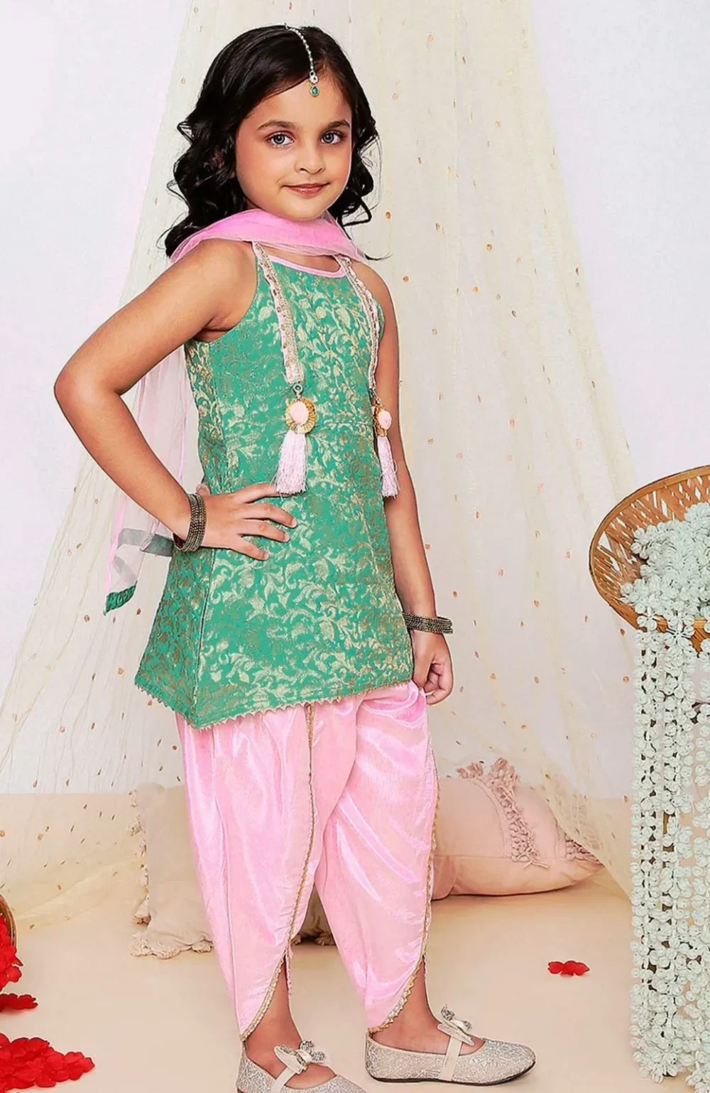 Green and pink Kurti with Dhoti pants and Dupatta - Image 2